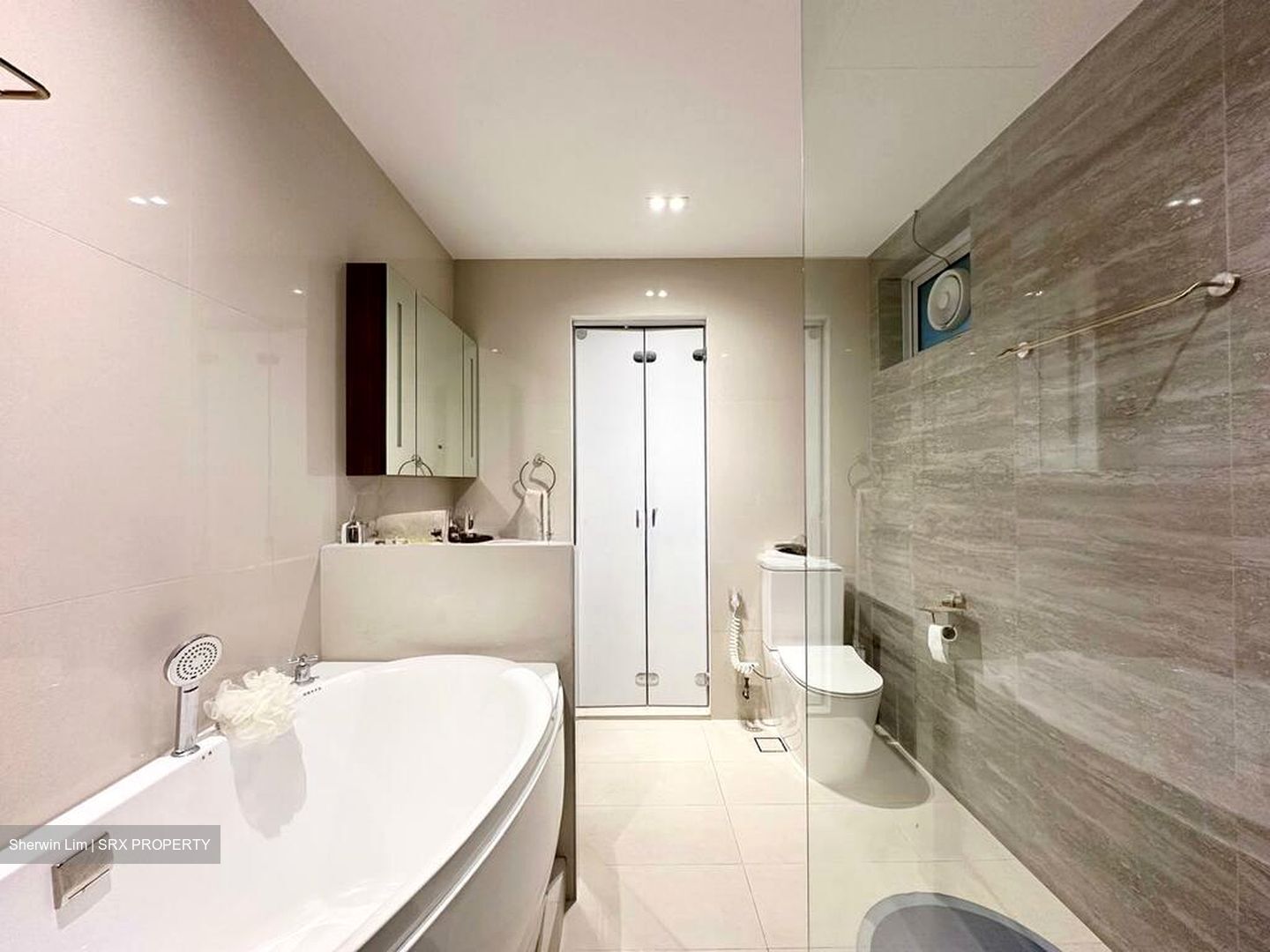 Sunrise Gardens (D28), Condominium #504510981